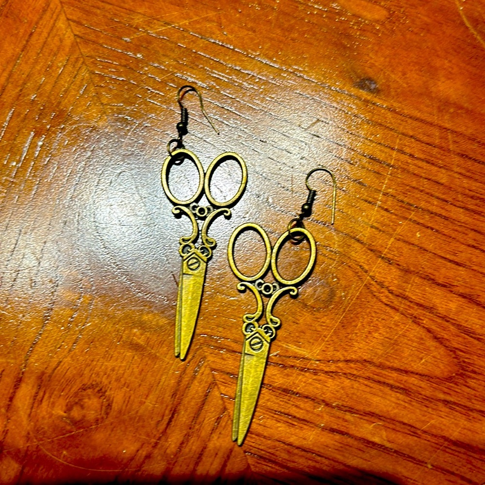 Cute Gold Brush Scissor Earrings